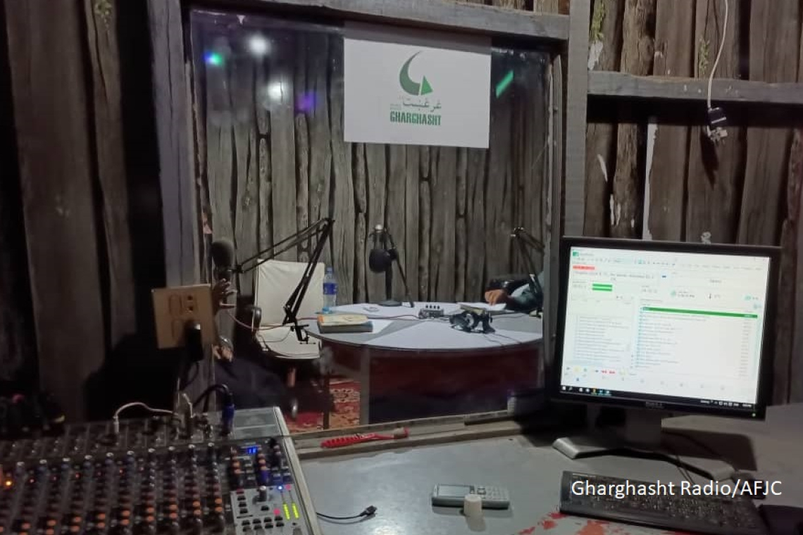 "Gharghasht" Radio Reopens Under Strict Conditions Following Closure for Music Broadcasting